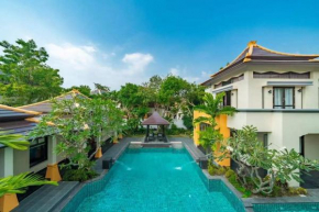 Luxurious and romantic 5 bedrooms private pool Villa